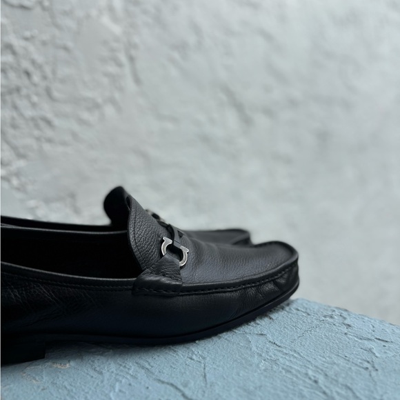 Ferragamo Grandioso Gancini Leather Loafers - Picture 3 of 10